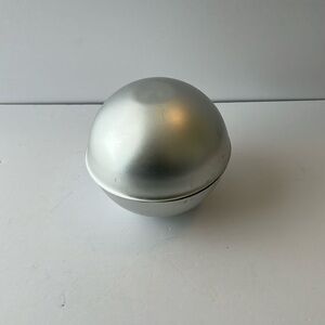 Ball cake mold